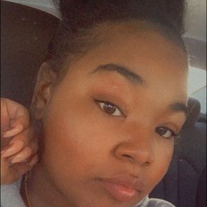 Meet your Posher, Deja